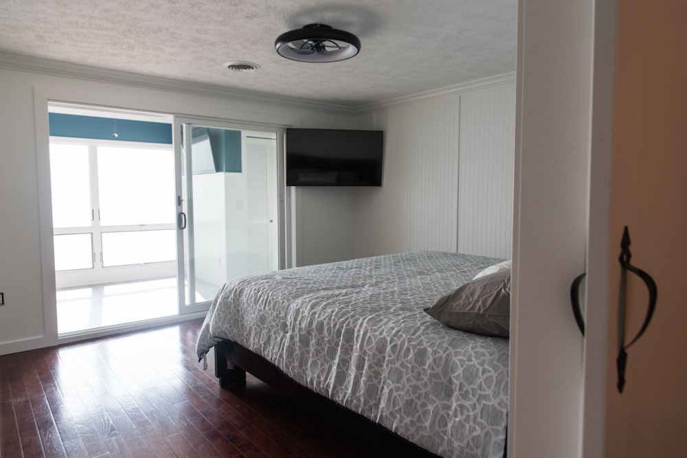 Luxury House photo 1