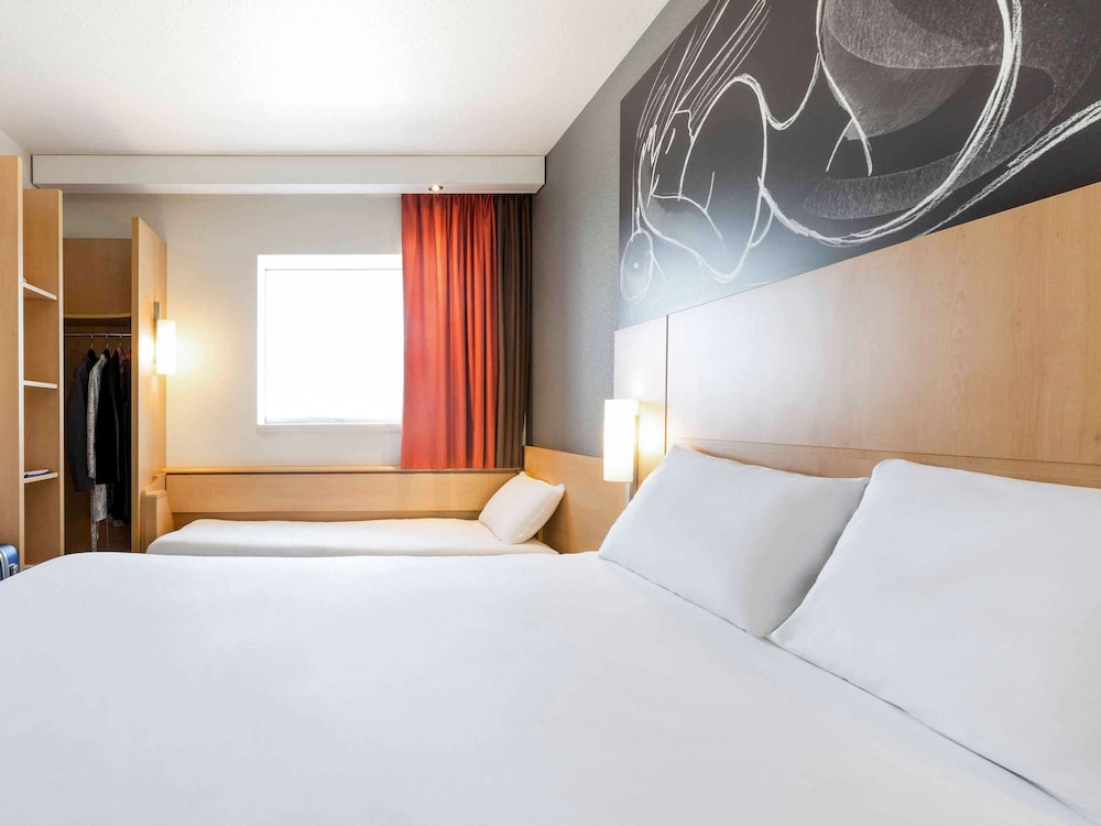 Standard Double Room, Multiple Beds photo 3