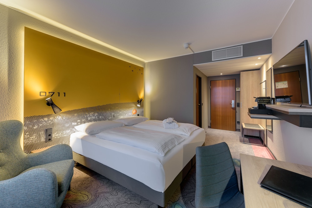 Standard Twin Room, 2 Twin Beds - Photo 3