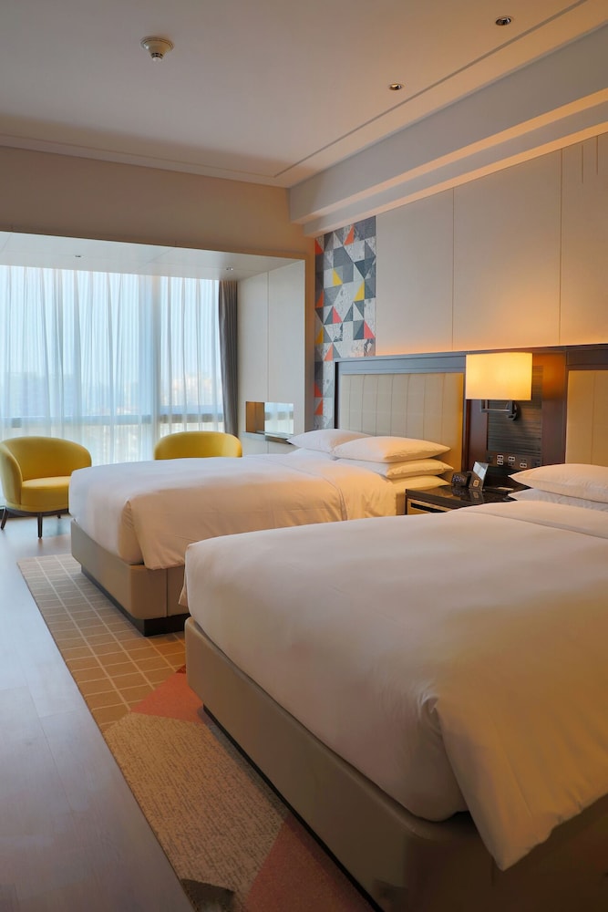 Deluxe Room, 2 Double Beds - Photo 2
