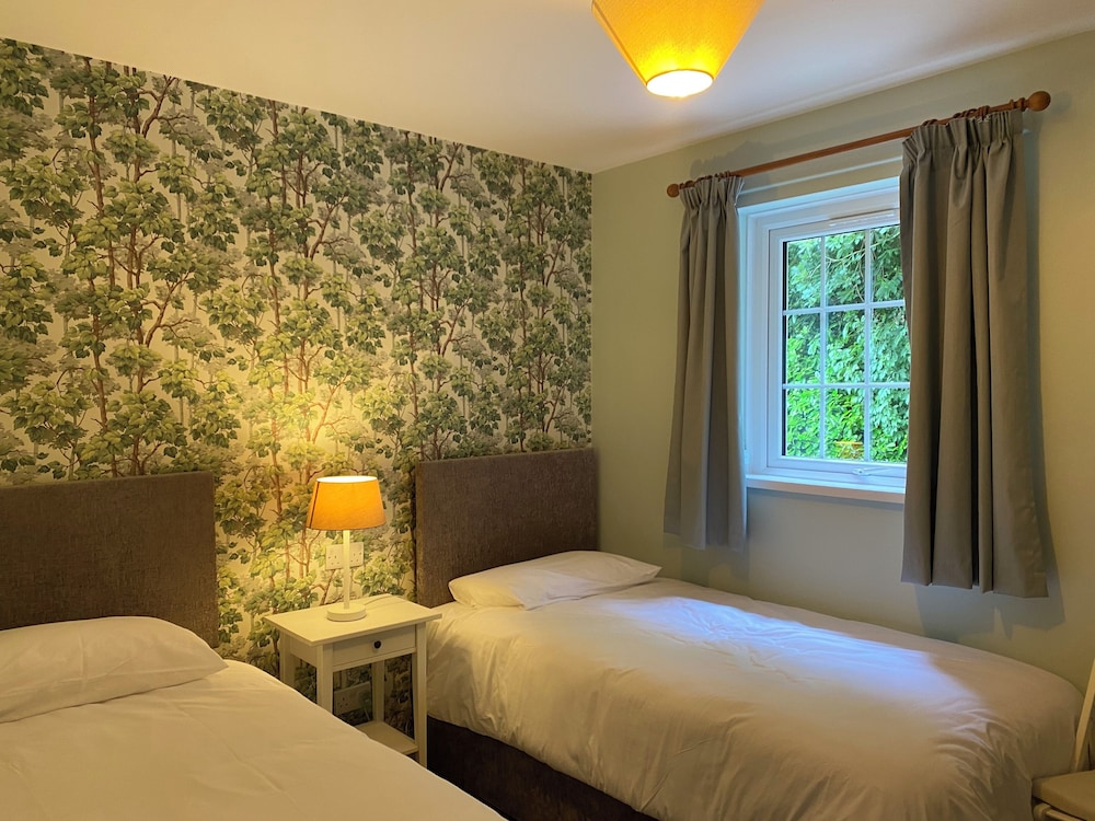 Bluebell Cottage (No5) photo 2