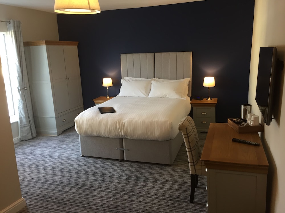 Deluxe Double or Twin Room, 1 King Bed with Sofa bed