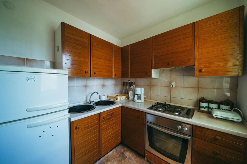 Apartment (Lovre - close to the sea - A1(6)) photo 2