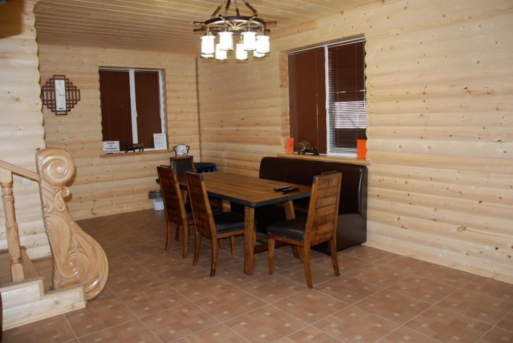 Family Duplex, Multiple Beds, Mountain View photo 2