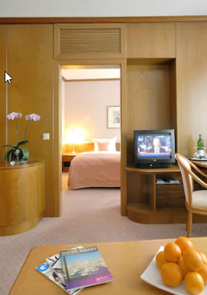 Junior Suite - Photo 3