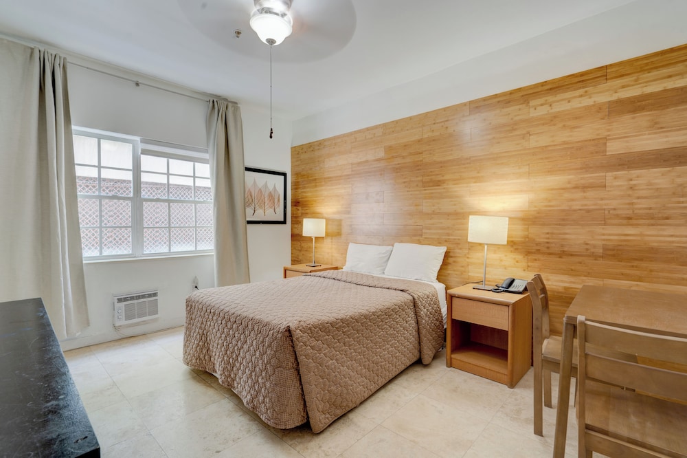 Standard Triple Room, 2 Double Beds