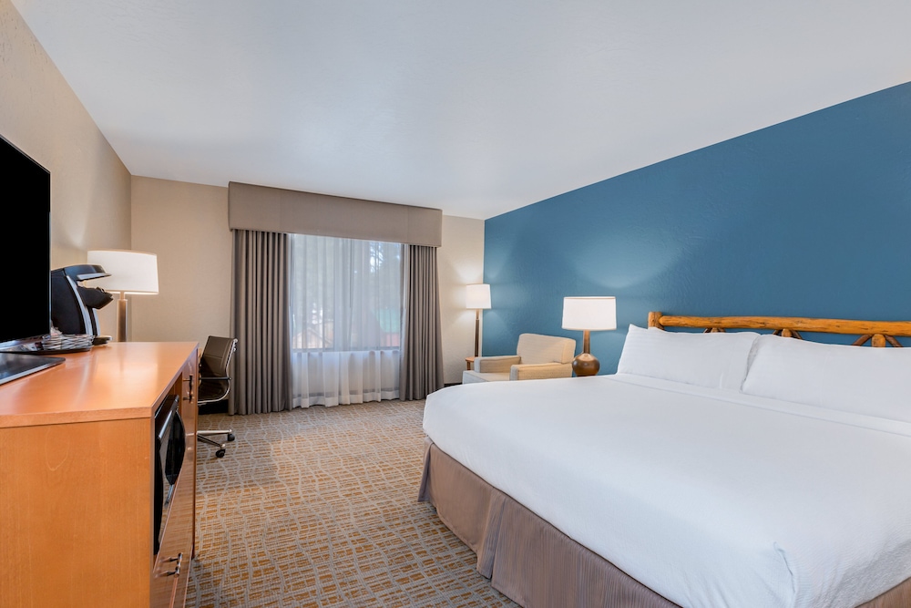 Standard Room, 2 Queen Beds, Balcony, Courtyard View - Photo 3