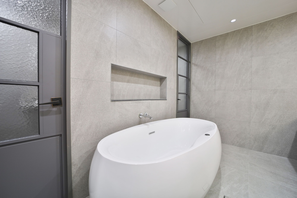 Signature Premium Room - Photo 19