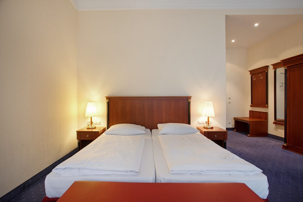 Superior Double Or Twin Room photo 2