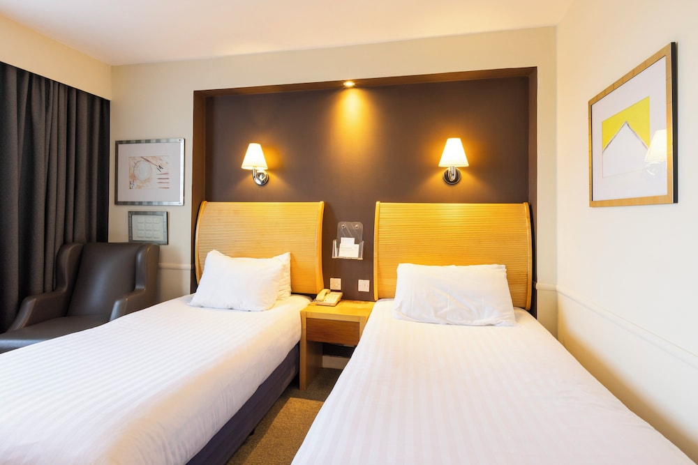 Standard Room, 2 Twin Beds - Photo 1