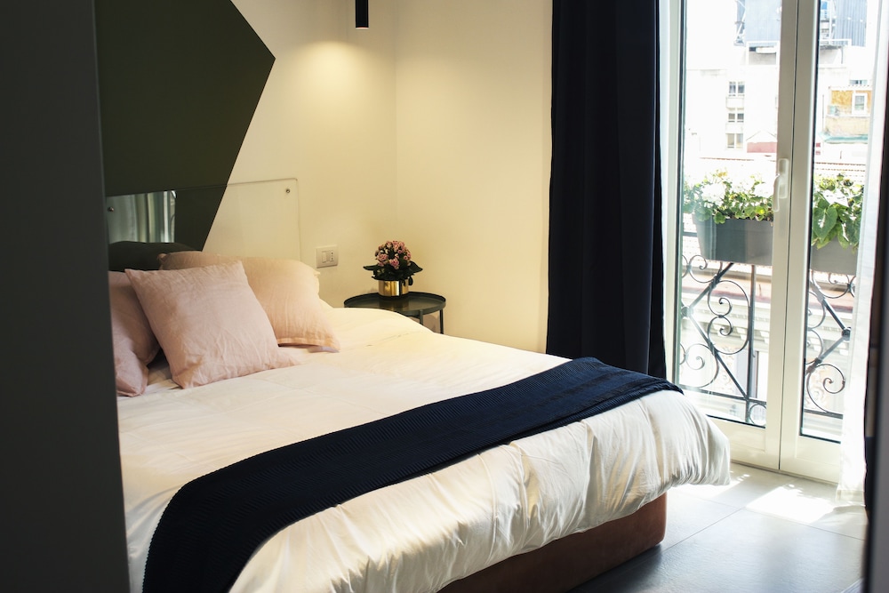 Deluxe Room, Partial Sea View (Cerchio)