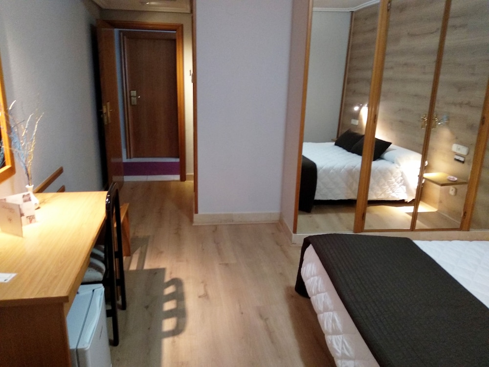 Premium Double Room photo 3