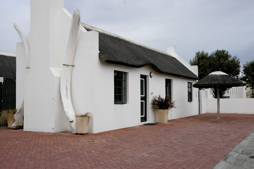 6 Cottage