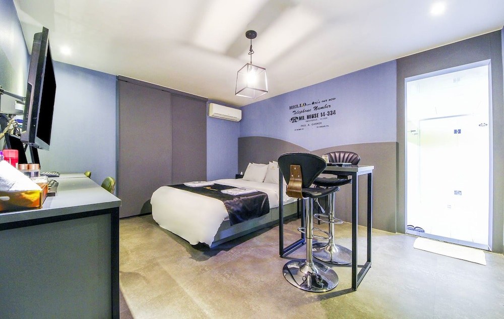 Standard Double Room photo 2