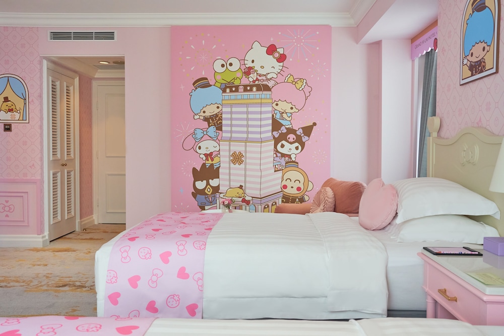 Sanrio Family Suite - Photo 5