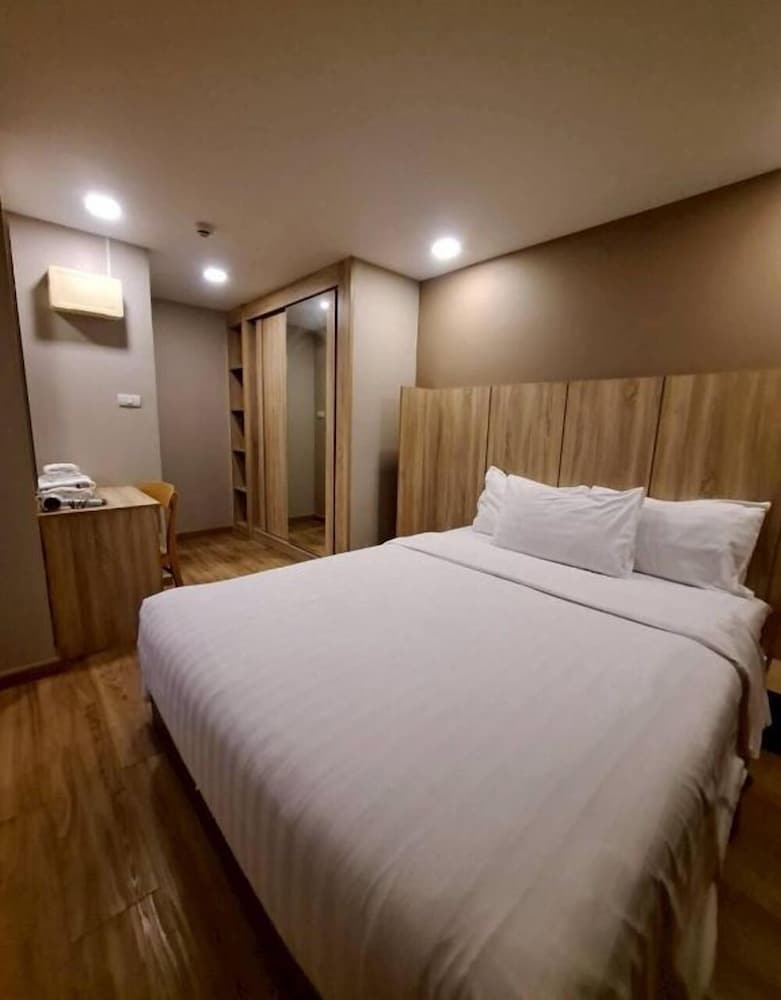 Family Suite with Balcony photo 1