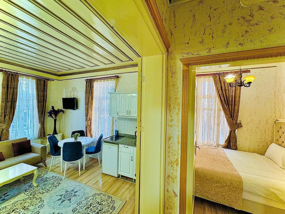 Deluxe Apartment, 2 Bedrooms photo 2