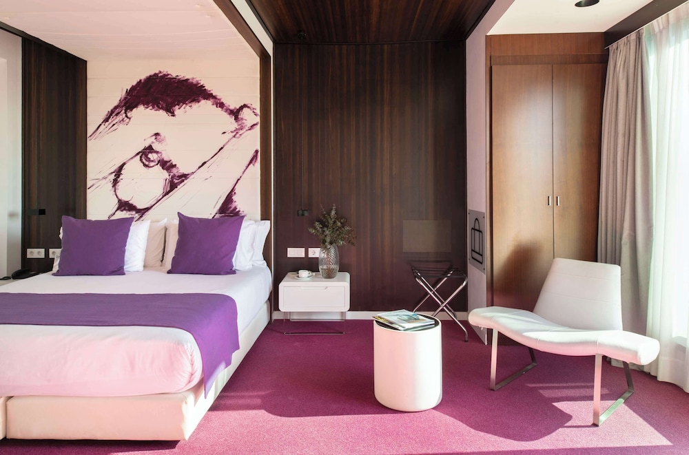 Penthouse (Pool) photo 2