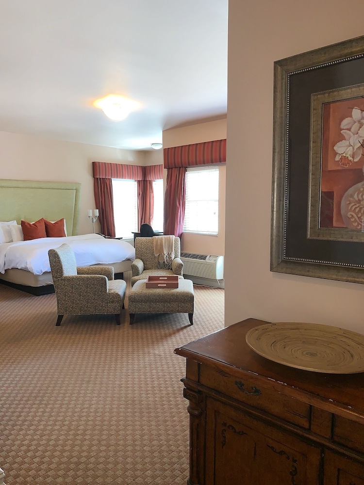 Parlour King Room