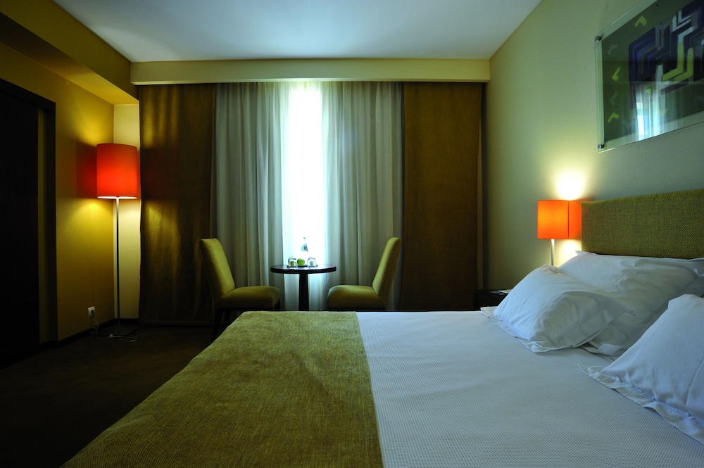 Single Room - Photo 2