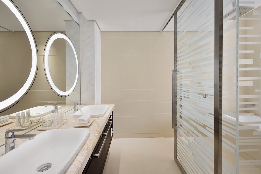 Suite, 1 Bedroom, Marina View