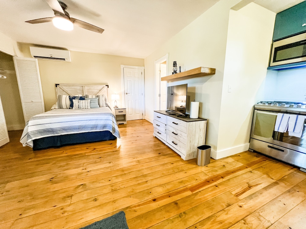 Premium Studio Suite, 1 Bedroom, Non Smoking, Garden View photo 1