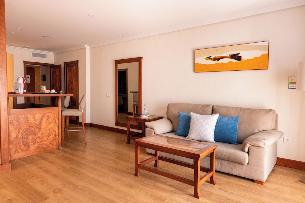 Suite, Mountain View