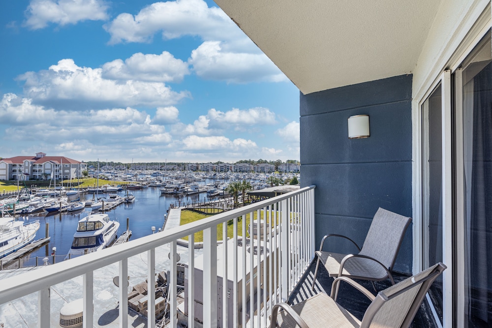 Suite, 2 Bedrooms, Harbor View - Photo 6