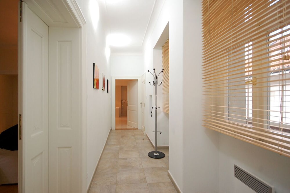 Family Apartment, 1 King Bed with Sofa bed, Kitchenette