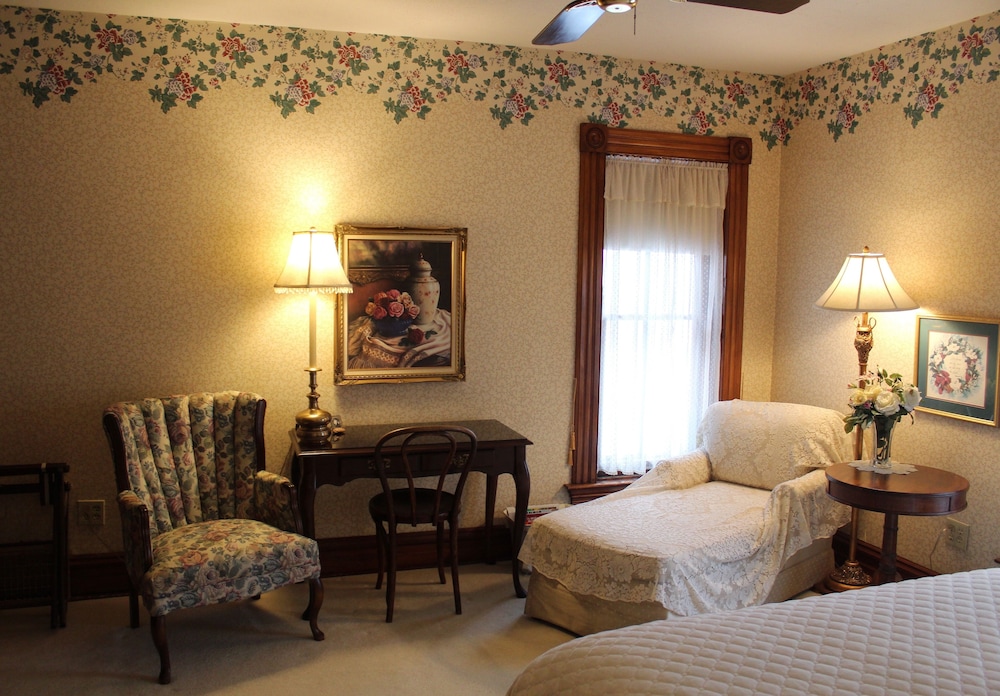 Lady Teresa's Room photo 3