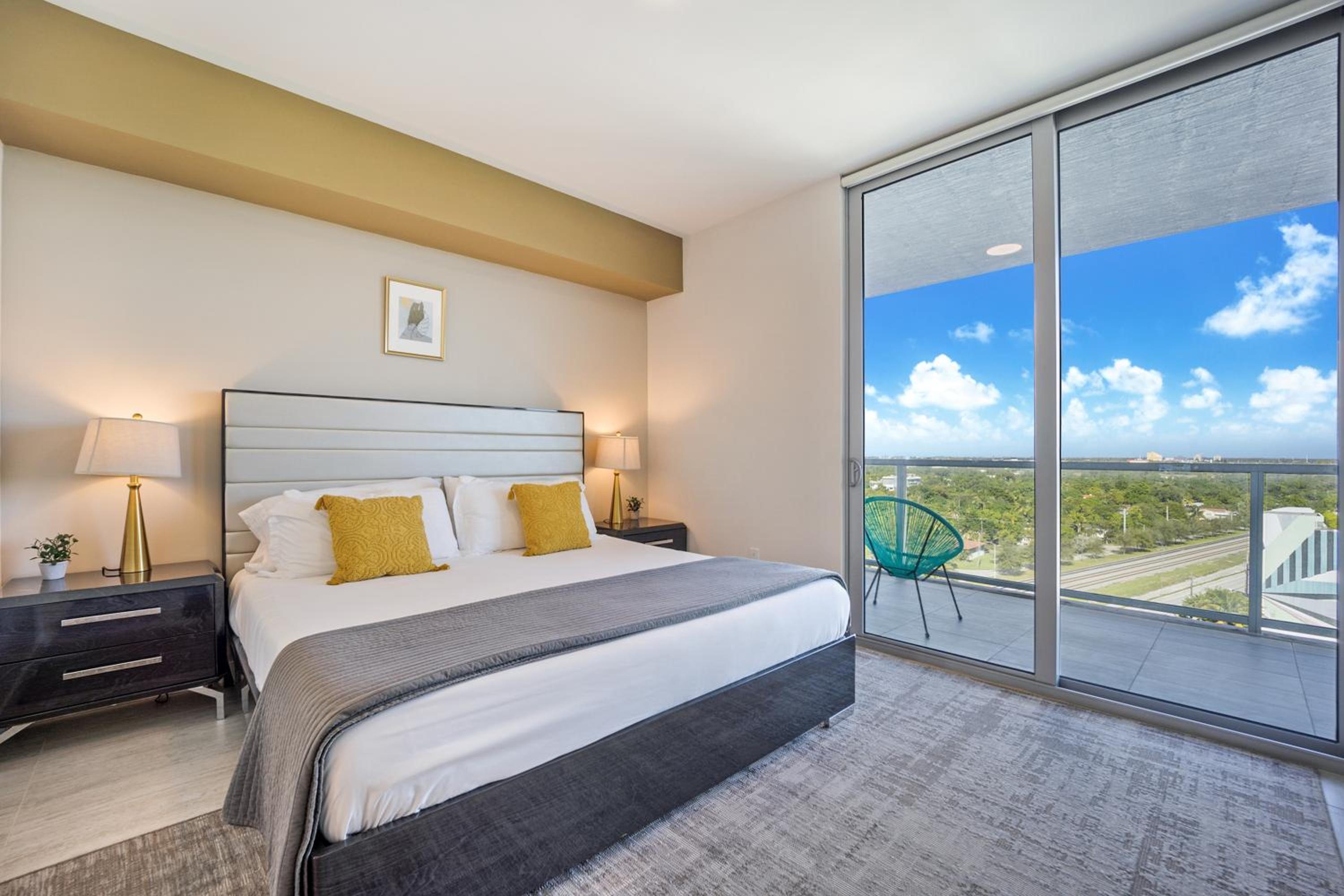 Deluxe Double Room With Balcony And Sea View