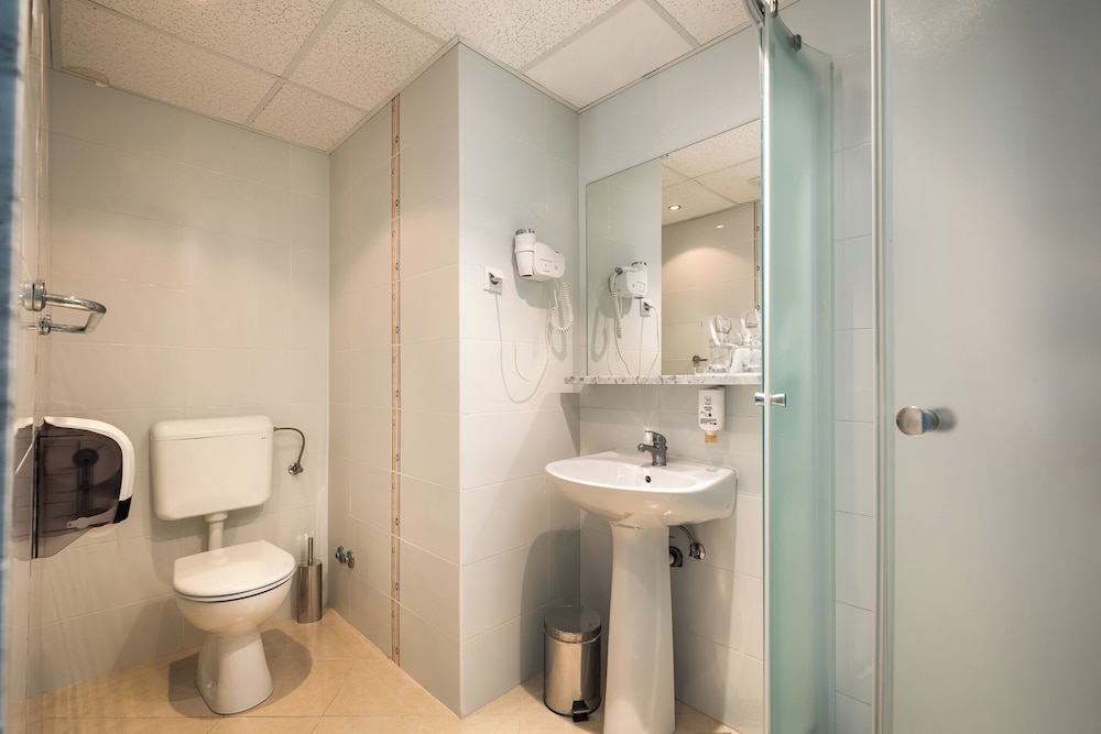 Standard Double Room, 1 Double Bed with Sofa bed photo 2