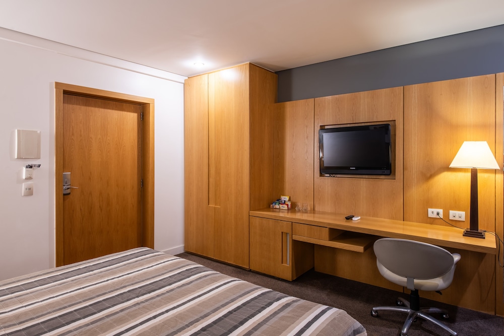 Luxury King Accessible - Photo 2