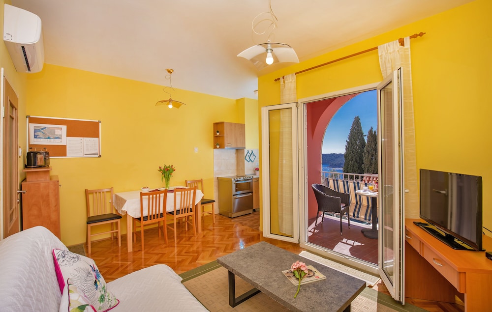 Apartment, 1 Bedroom, Balcony