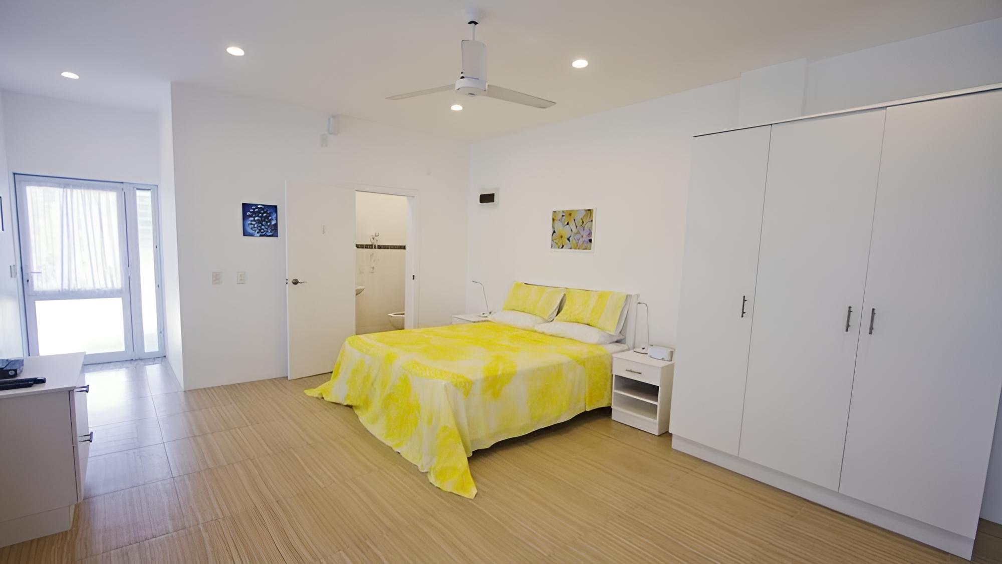 Studio Beachfront Villa 2 photo 1