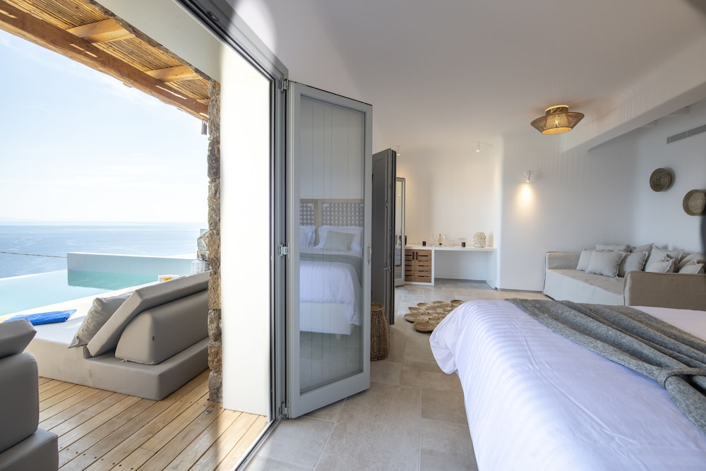 Signature Suite, Private Pool, Sea View - Photo 1
