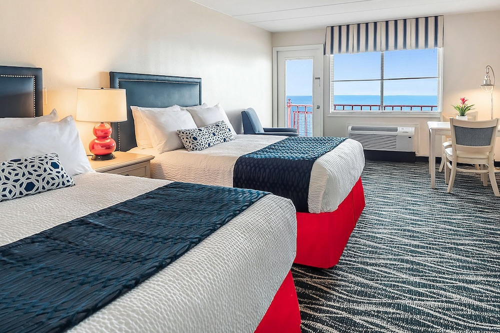 Studio Suite, 2 Queen Beds, Garden View