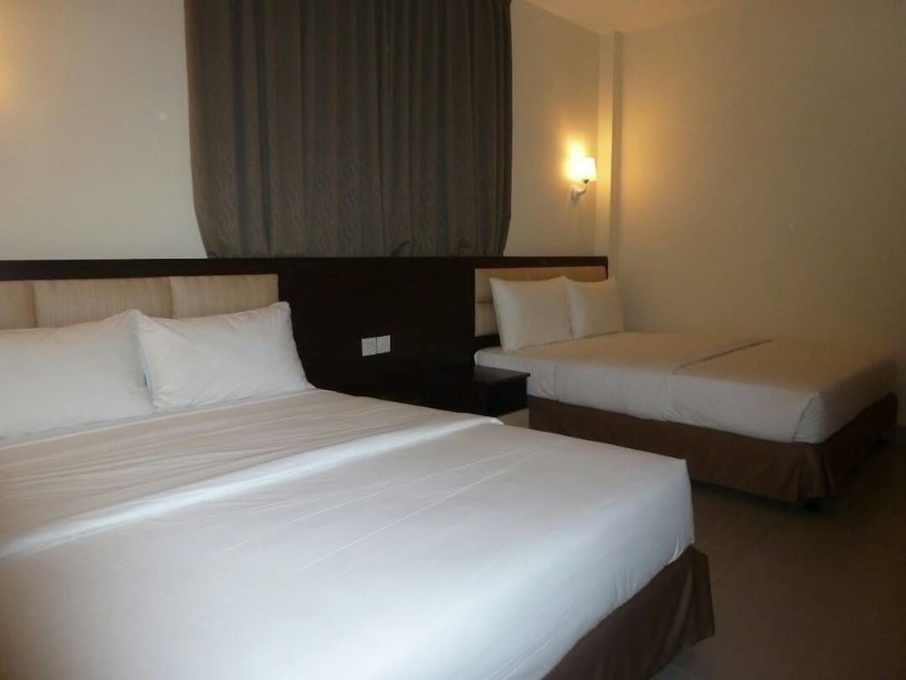 Quadruple Room photo 2