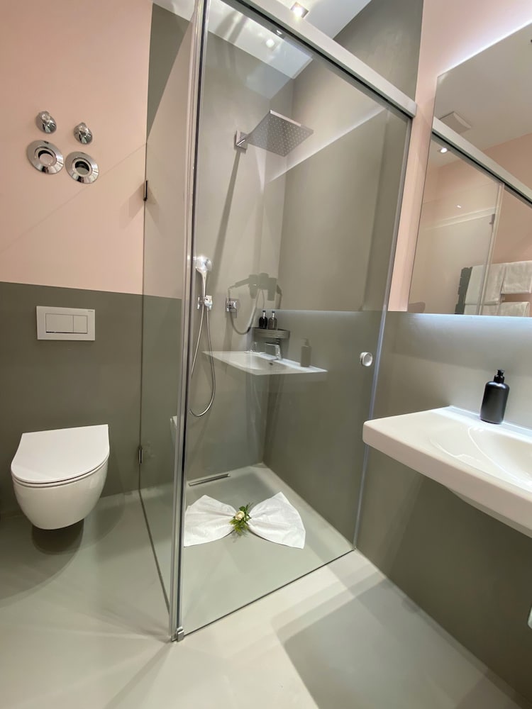 Premium Apartment, 1 Bedroom - Photo 4