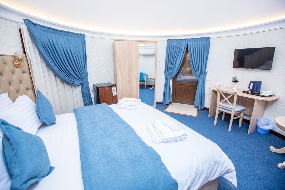 Deluxe Double Room - Photo 4