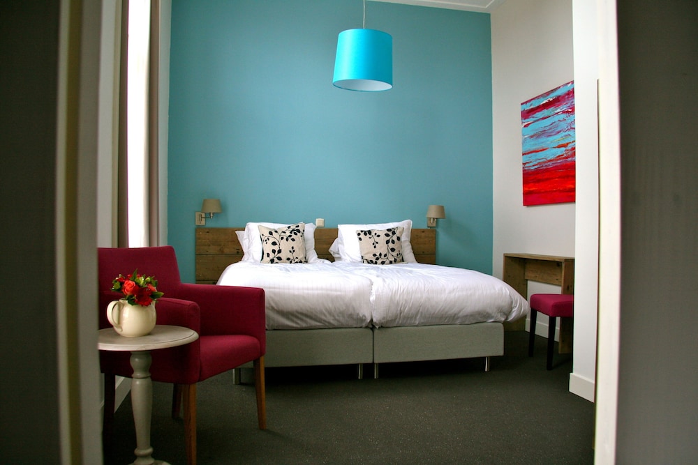 Deluxe Double Room, 1 Double Bed photo 3