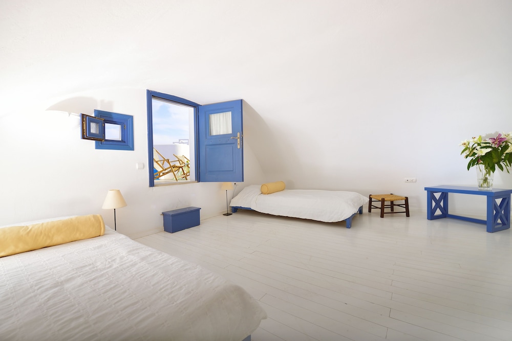 Luxury Duplex - Photo 2