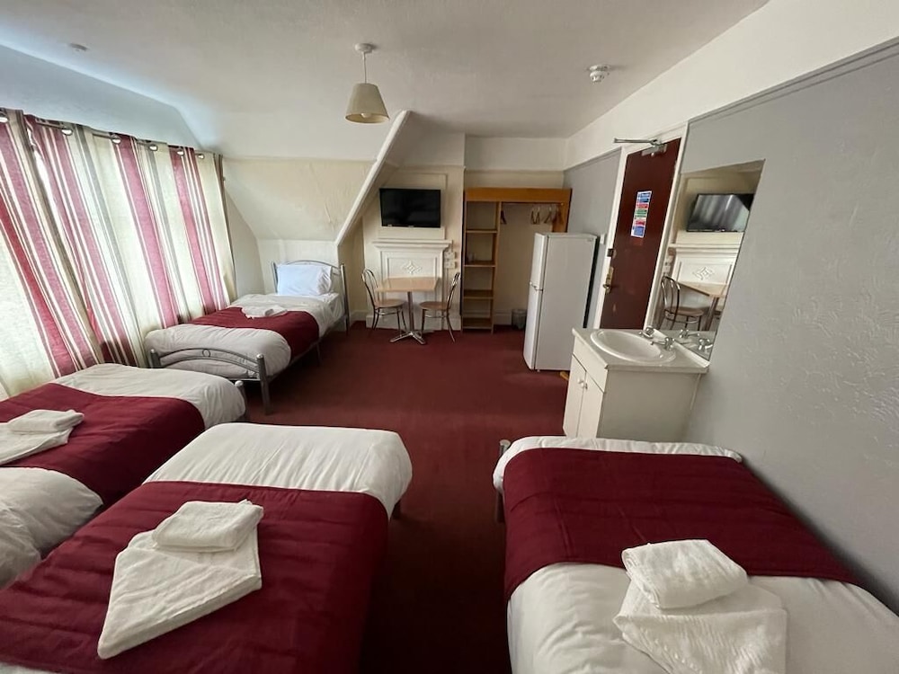 Room photo 2