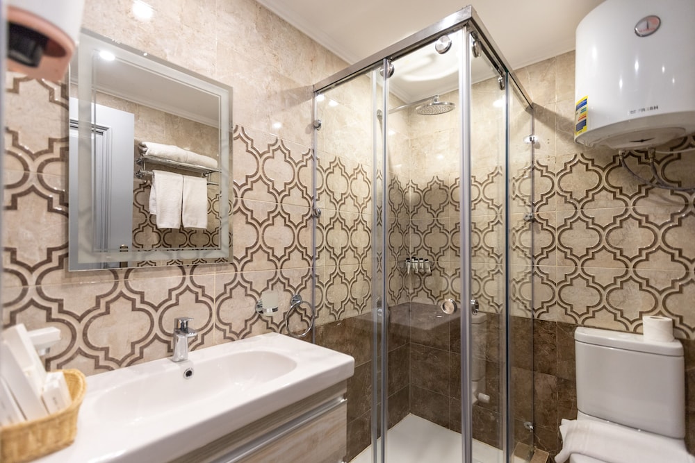 Family Studio Suite - Photo 10
