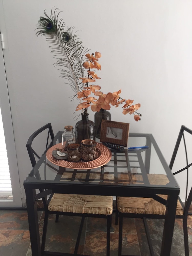 Deluxe Studio, Terrace, Garden View (Orange) photo 2