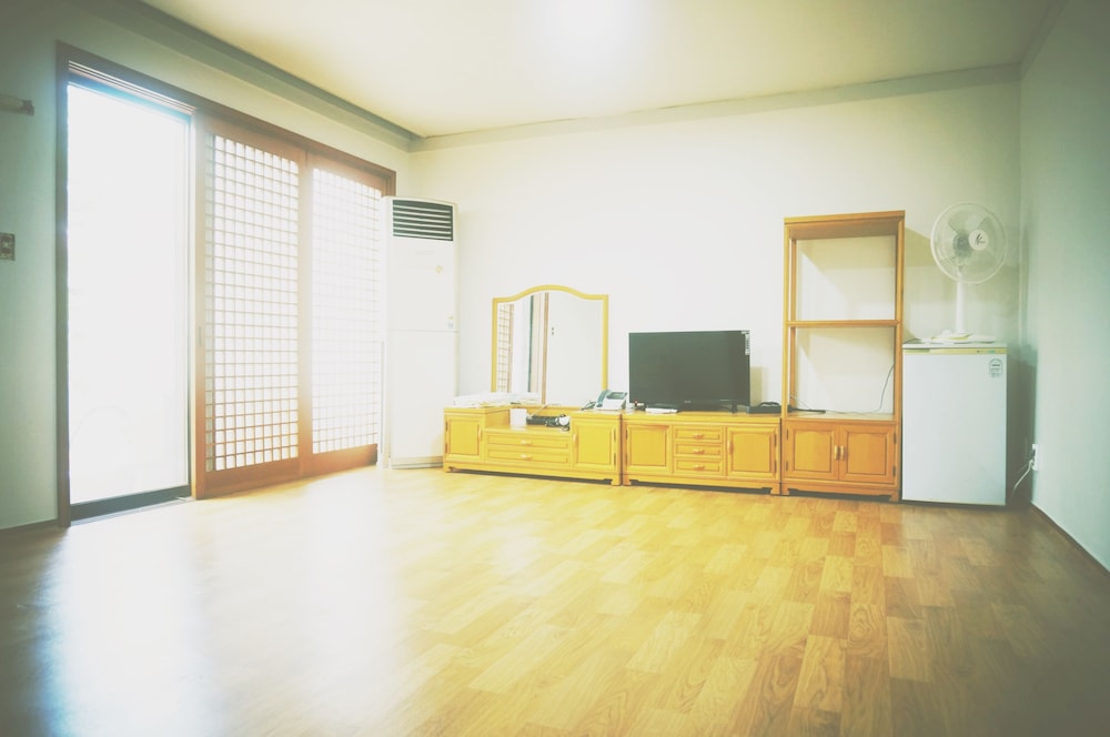 Family Room (Korean Ondol) photo 1