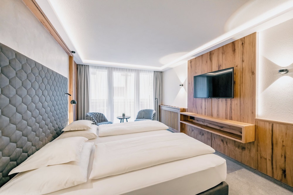 Deluxe Double Room, Mountain View