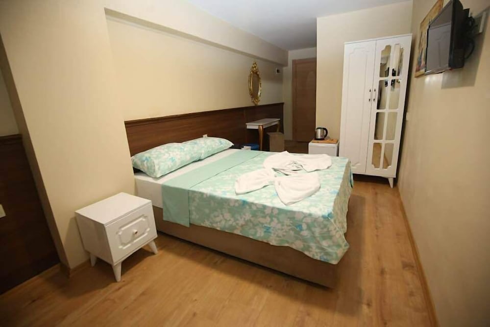 Economy Room photo 1