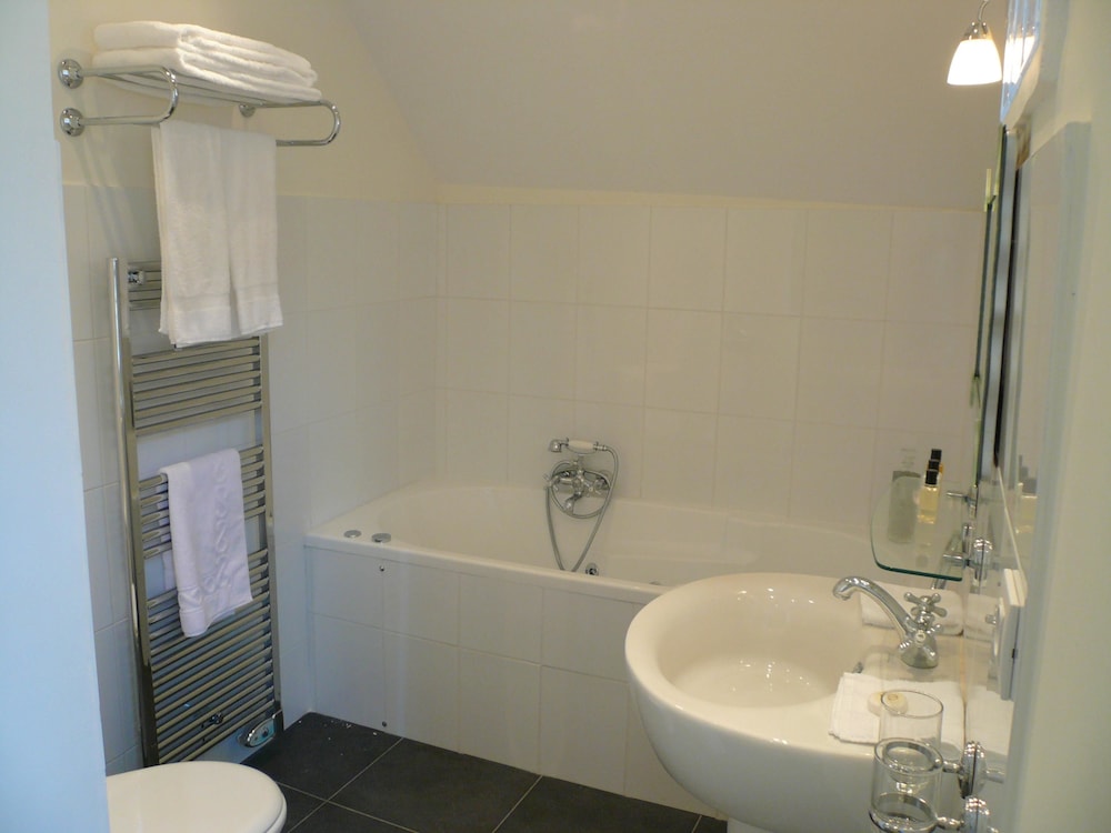 Deluxe Suite photo 2