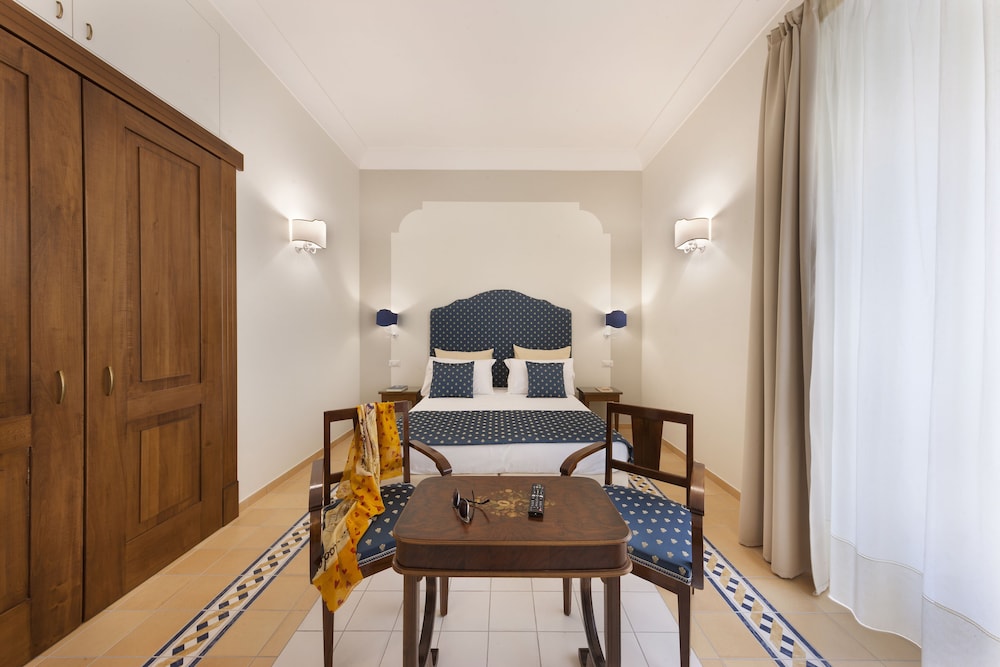 Luxury Double or Twin Room, Balcony, City View